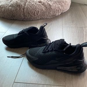 Nike Air270 new condition